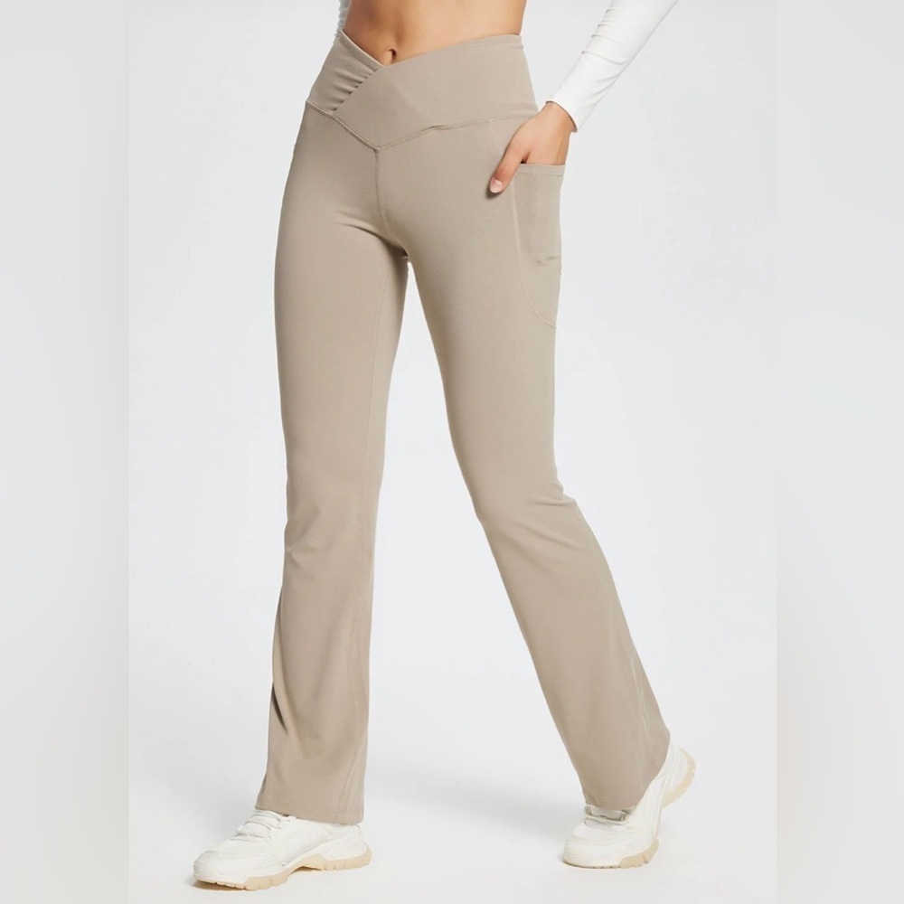 Baleaf Laureate Womens Crossover High-Waisted Flare Yoga Pants Beige Size Medium